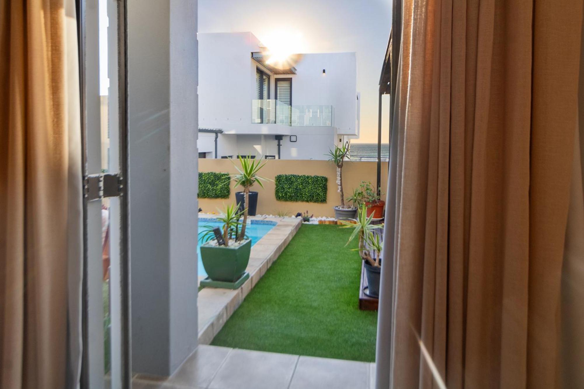 The Sandcastle Guesthouse - Melkbosstrand Luaran gambar